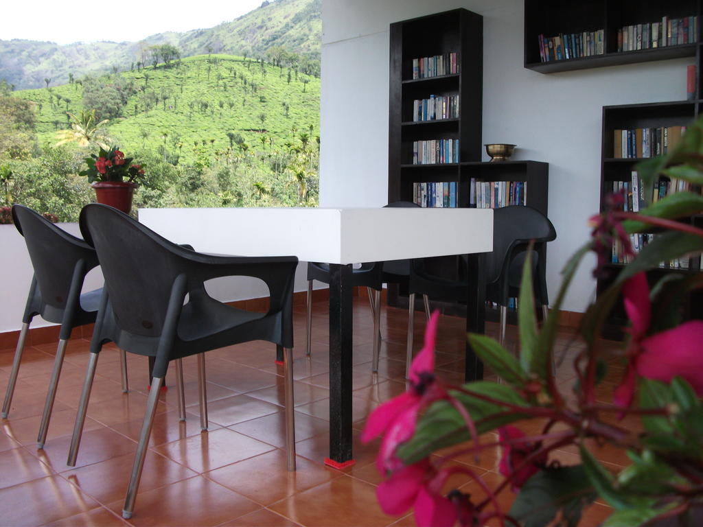 ムンナール Gruenberg Tea Plantation Haus Bed & Breakfast エクステリア 写真